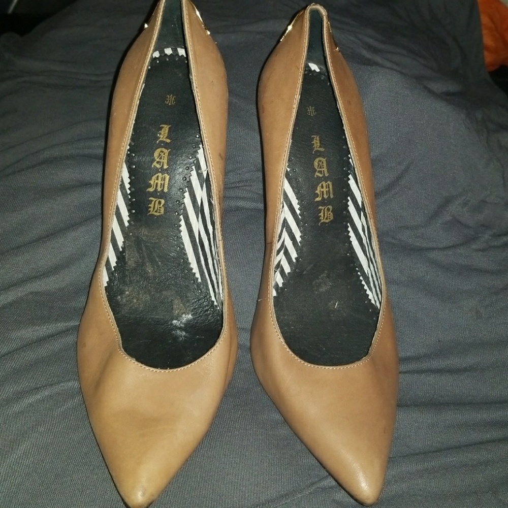LAMB leather pumps